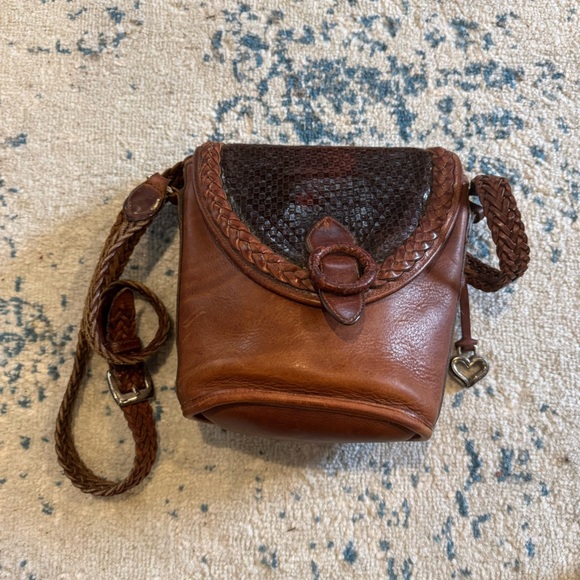 Brighton Brown Leather Woven Strap Ring Buckle Flap Closure Crossbody Bag - Picture 3 of 9